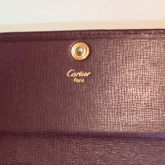 Cartier Must De Cartier Long Burgundy Leather Wallet with Gold Detail - Picture 2 of 12